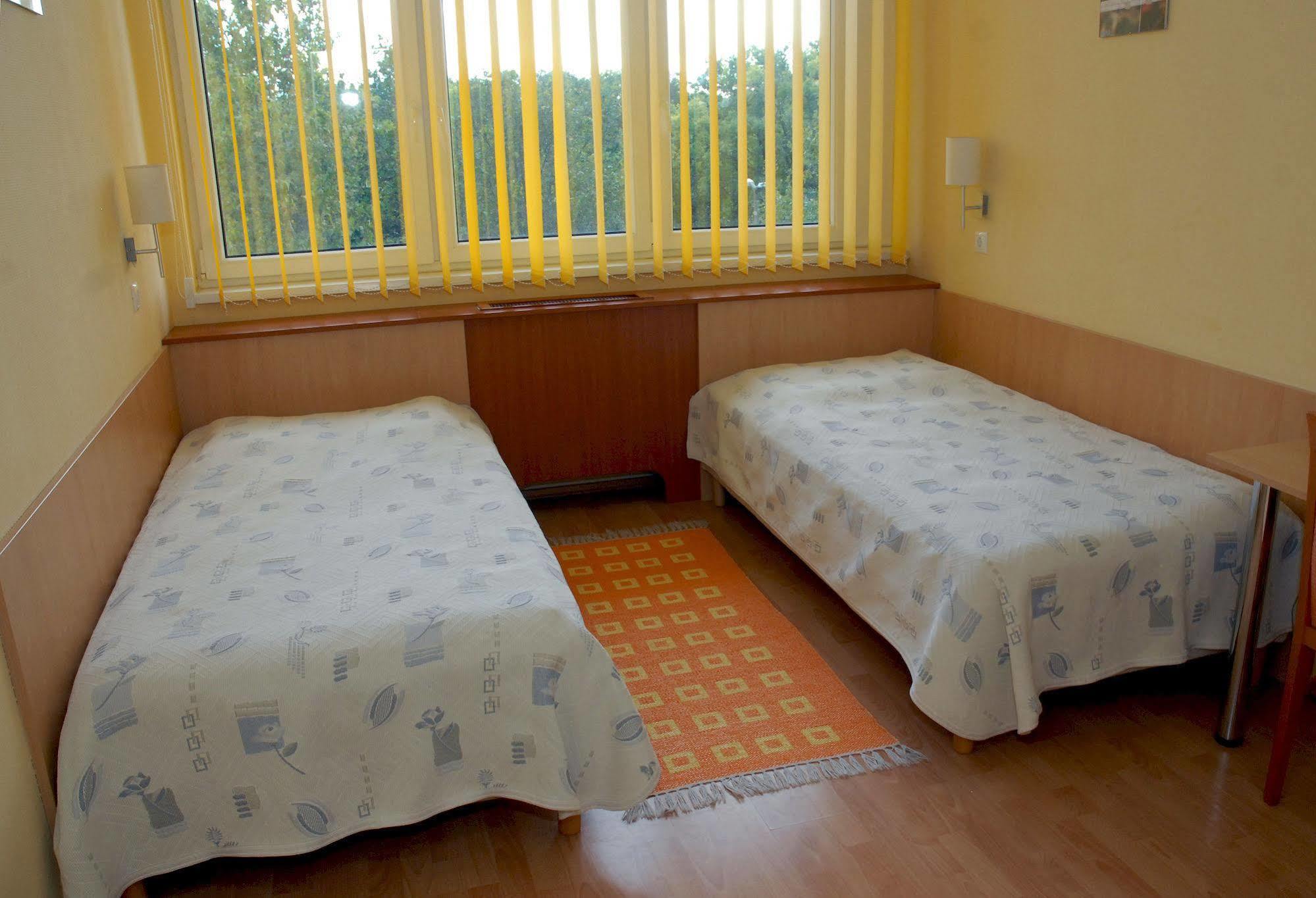 Sport Hotel Debrecen Esterno foto