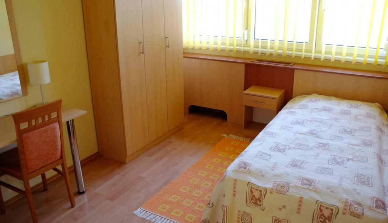 Sport Hotel Debrecen Esterno foto